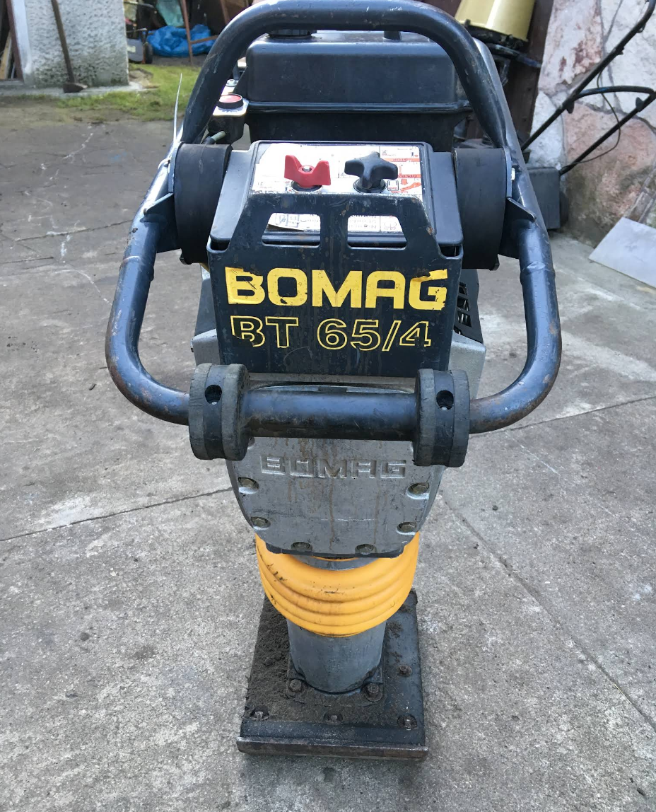Zagęszczarka gruntu BOMAG BT 65/4 serwisowana u nas